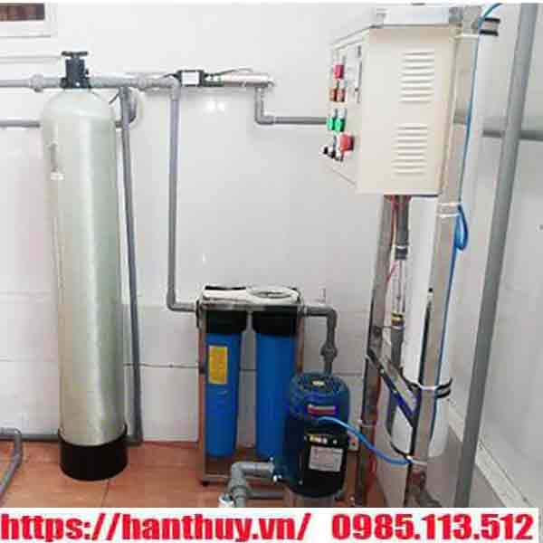 HỆ THỐNG LỌC NƯỚC NHIỄM MẶN CÔNG SUẤT 250 LÍT