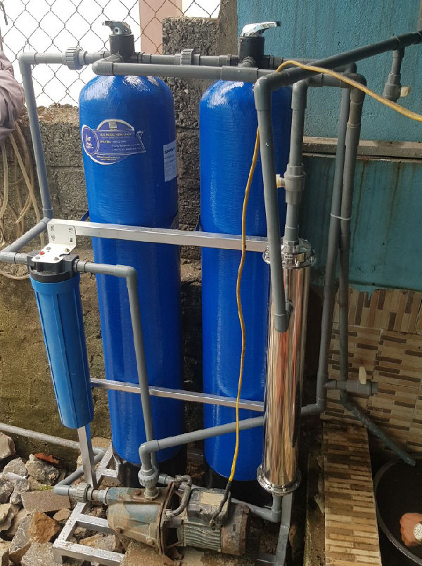 Bộ lọc nước tổng dầu nguồn xử lý phèn tại hưng nguyên